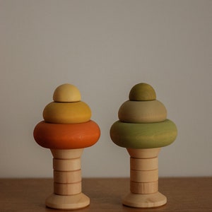 Oak tree stacking toy. autumn tree. Wooden pyramid toy. Wooden ring stacker. image 5