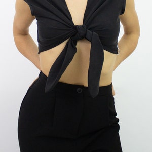 Draka Reversible Front Tie Crop Top, Versatile Blouse With Front Pockets, Sustainable Minimalist Crossover Top, Sleeveless Timeless Blouse image 7