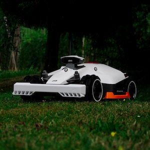 Mammotion Luba 1, 2 & 2X front Bumper Cover Sport Style + FREE GIFT -  in one piece - Plug and Play