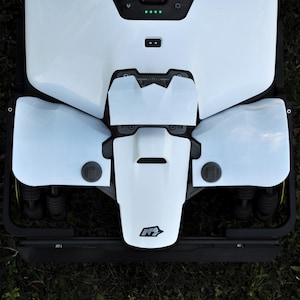 Mammotion Luba Mini Fender V2 + FREE GIFT - Plug and Play - Mudguard - Enhance Your Robotic Lawnmower's Style - Luba accessories