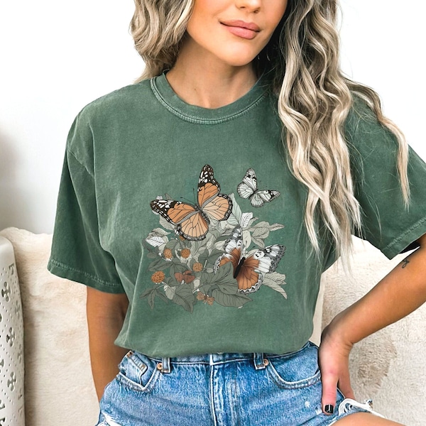 Comfort Colors Butterfly Shirt, Butterfly Graphic, Women t-shirt, Butterfly Shirt Gift For Biologist, Gift for mom, Monarch butterfly shirt