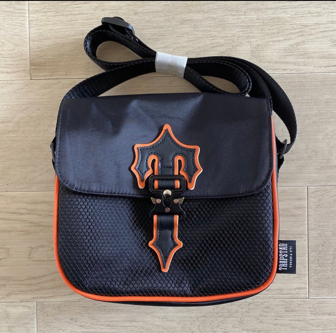 Trapstar London schwarze Tasche Trapstar Schulterschützen Etsy.de