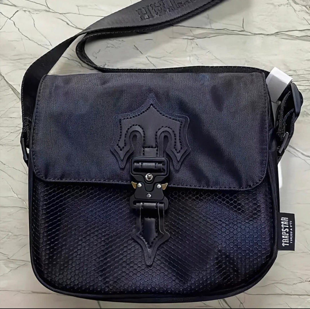 Trapstar London Black Bag Trapstar Shoulder Shooters Central Etsy