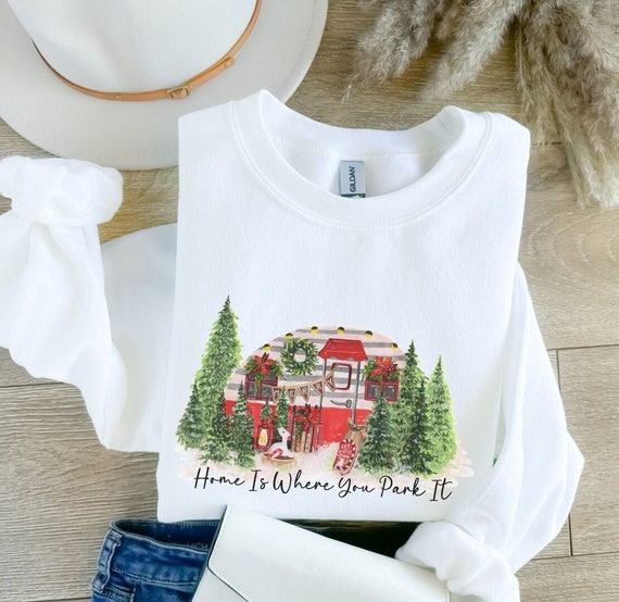 Camping Van Santa Hat Xmas Lights Camper Merry Christmas T-Shirt Camping Van Santa Hat Xmas Lights Camper Merry Christmas T-Shirt