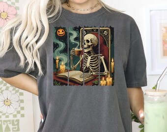 Vintage Halloween Shirt, Spooky Season Tee, Comfort Colors Shirt, Retro Halloween, Pumpkin Cat Shirt, Trick or Treat, Cute Goth Gift