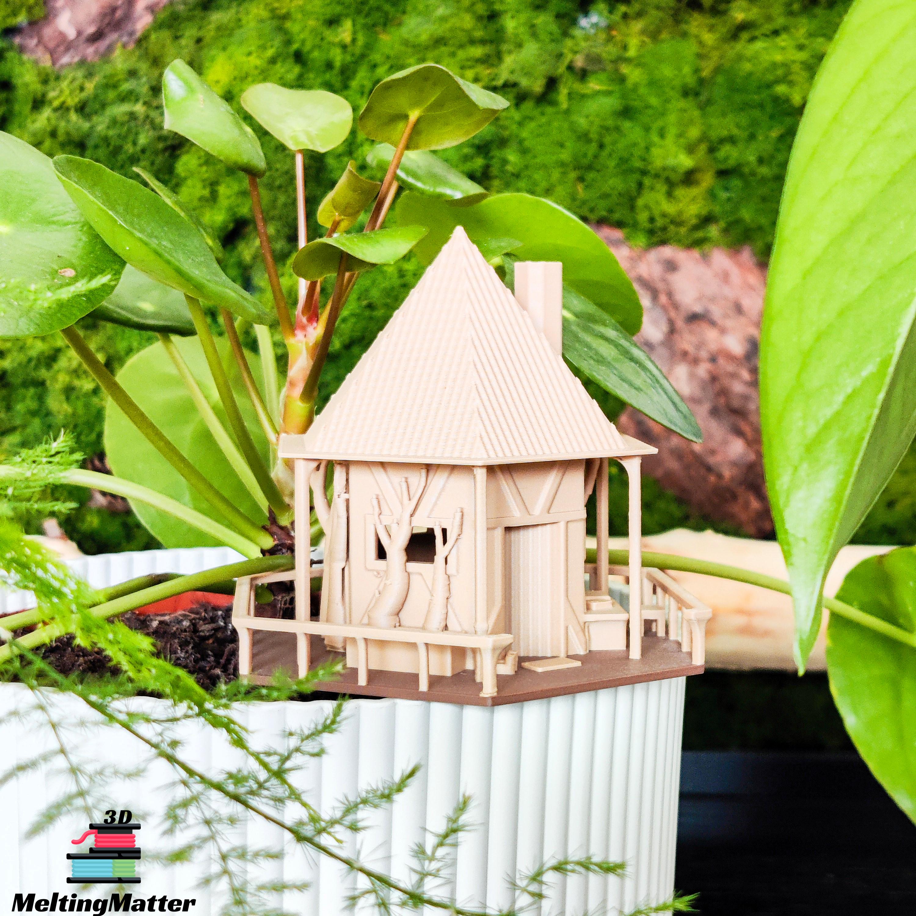 Tiny Treehouse 