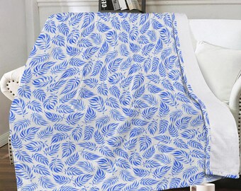Dual-Sided Stitched Blanket – Portuguese Azulejo Inspired – Soft Warm Throw for Sofa, Bed, Cozy Winter Home Decor