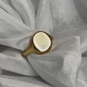14k Gold Engravable Signet Ring Women’s Size 6