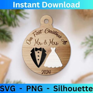 Premier Noël 2024 ornement SVG PNG, fiançailles mariage mariage marié. Notre nouvelle maison ensemble pour des décorations rondes. Styles SVG