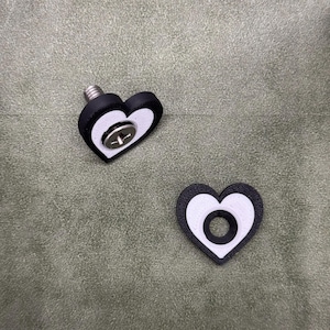 Lot de 2 vis Love double coeur, accessoires de voiture personnalisés, vis de plaque d&#39;immatriculation pour voiture