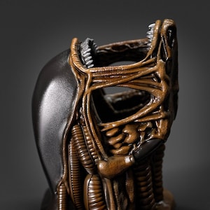 Alien Xenomorph Hand Painted Resin Pen Cup/Tool Holder/Flower Pot