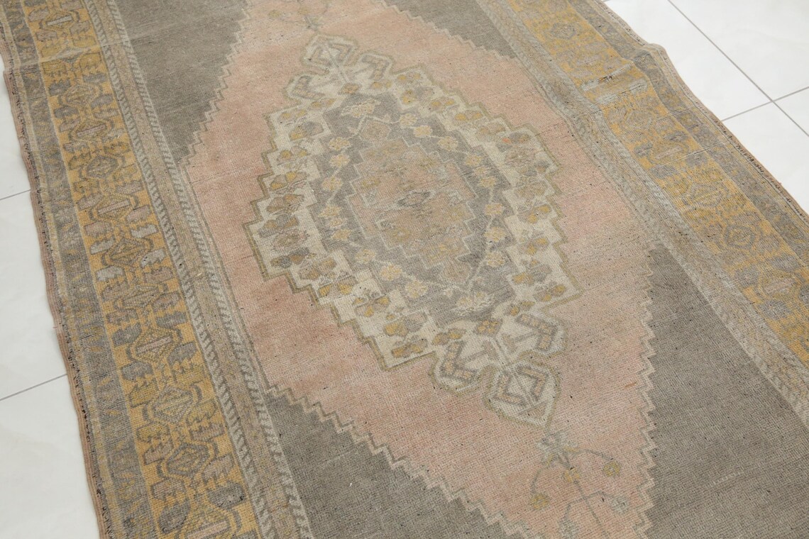 Antique Oushak Rug, Foyer Rug, Ethnic Rug, Herki Turkish Rug, Wool Rug