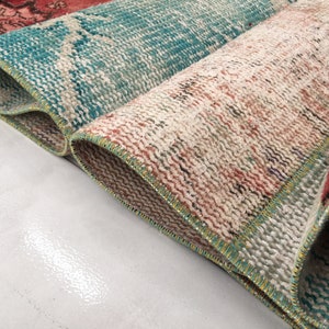 bohemian wool rug, multicolor rug, stair treads rug, aisle rug, turkish vintage rug, entryway rug, oushak rug, 3.1x11.2 ft, old rug, DC 2151