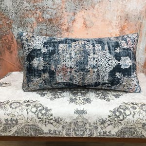 Home decor pillow, Aesthetic pillow, Damask pillow, Oriental pillow, Retro pillow cover, Floor pillow, Throw pillow, Couch pillow, DCP 4680