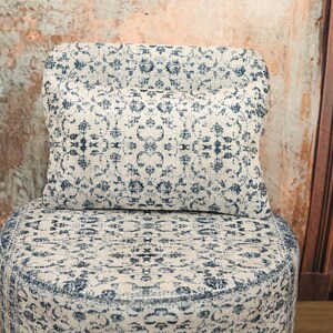 Upholstred chair, Accent chair, Livingroom armchair, Bedroom chair, Decorative chair, Modern chair, Stylish chair, Textured chair, DCP 4820