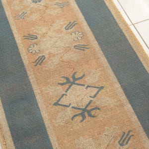 antique oushak rug, multicolor rug, stairway rug, turkish wool rug, corridor rug, bordered rug, vintage rug, foyer rug, 2.7x10 ft, DC 5758