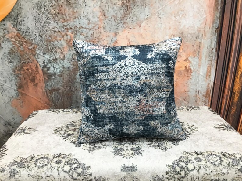 Home decor pillow, Aesthetic pillow, Damask pillow, Oriental pillow, Retro pillow cover, Floor pillow, Throw pillow, Couch pillow, DCP 4680