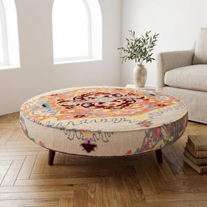 Table basse médaillon colorée | Pouf de salon rond orange vif à motifs