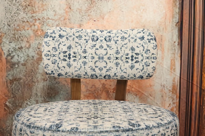 Upholstred chair, Accent chair, Livingroom armchair, Bedroom chair, Decorative chair, Modern chair, Stylish chair, Textured chair, DCP 4820