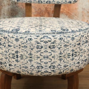 Upholstred chair, Accent chair, Livingroom armchair, Bedroom chair, Decorative chair, Modern chair, Stylish chair, Textured chair, DCP 4820