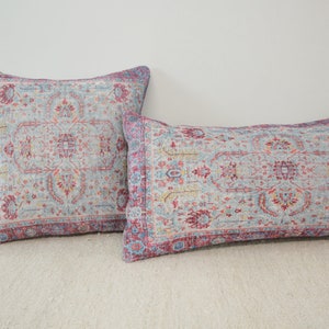 Almohada con diseño floral, almohada multicolor, funda de almohada bonita, almohada primaveral, almohada para silla, cojín para sofá, almohada étnica, almohada para yoga, DCP 703