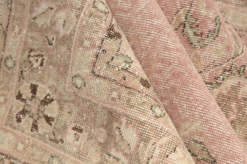 Rugs for Bedroom, Blush Pink Rug, Bordered Rug, Rug With Flowers