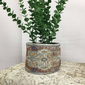Plant holder basket, Easter basket, Tiny basket, Planter pot, Hanging basket, Plant bin, Cozy basket, Plant pot cover, Plant supplies, DCs76