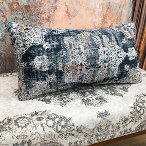 Home decor pillow, Aesthetic pillow, Damask pillow, Oriental pillow, Retro pillow cover, Floor pillow, Throw pillow, Couch pillow, DCP 4680