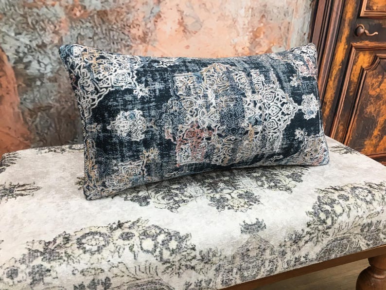 Home decor pillow, Aesthetic pillow, Damask pillow, Oriental pillow, Retro pillow cover, Floor pillow, Throw pillow, Couch pillow, DCP 4680