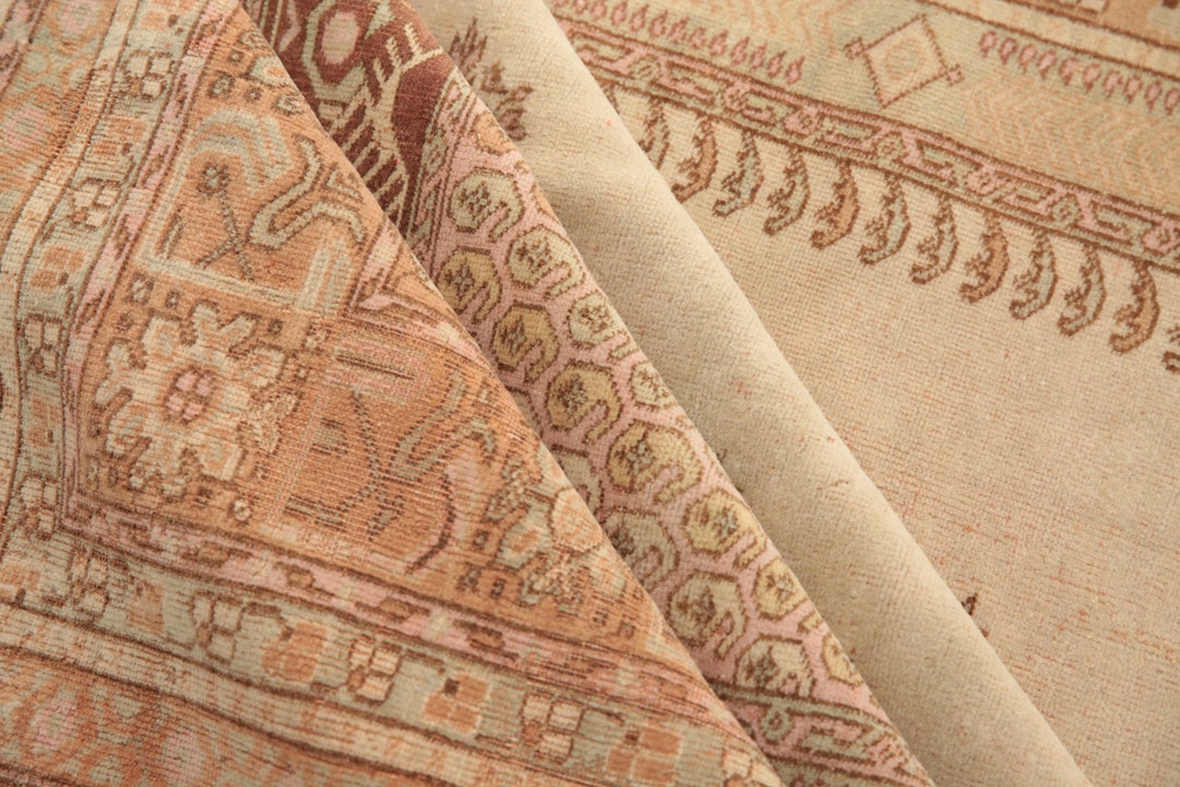 Antique Oushak Rug, Figurative Rug, Living Room Rug, Turkish Vintage