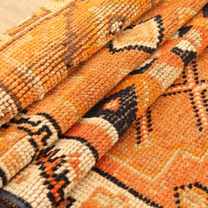 animal figure rug, pictorial rug, illustrated rug, herki runner rug, retro rug, foyer rug, handmade turkish rug, 2.6 x 10.3 ft, DC 6435