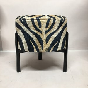 Pouf chair, Vanity chair, Upholstered bench, Dressing table bench, Entry chair, Comfort chair, Durable furniture, Round ottoman, Low stool