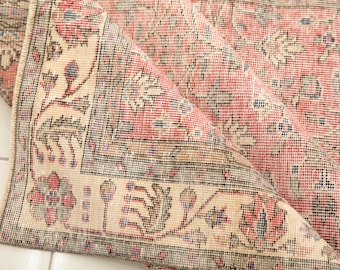 rugs for living room, turkish handmade rug, eclectic rug, bohemian wool rug, blush color rug, 5.6 x 9.4 ft, vintage rug, floor rug, DC 4354