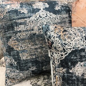 Home decor pillow, Aesthetic pillow, Damask pillow, Oriental pillow, Retro pillow cover, Floor pillow, Throw pillow, Couch pillow, DCP 4680