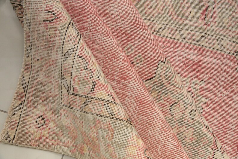 Genuine Area Rug, Turkish Wool Rug, Oriental Rug, Dining Table Rug