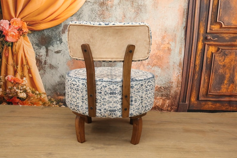 Upholstred chair, Accent chair, Livingroom armchair, Bedroom chair, Decorative chair, Modern chair, Stylish chair, Textured chair, DCP 4820