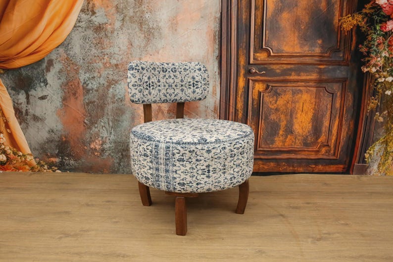 Upholstred chair, Accent chair, Livingroom armchair, Bedroom chair, Decorative chair, Modern chair, Stylish chair, Textured chair, DCP 4820