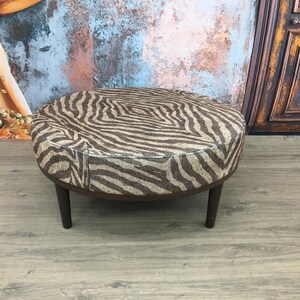 Modern mid table, Round floor table, Ottoman coffee table, Brown zebra bench, Handmade furniture, Stylish saloon decor, Chic table, DCY 765
