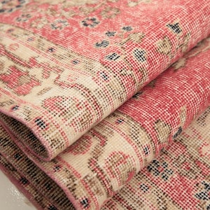 sustainable wool rug, antique rug, floral rug, retro rug, vernal rug, handmade turkish rug, gallery rug, 3.5 x 6.6 ft, vintage rug, DC 6294
