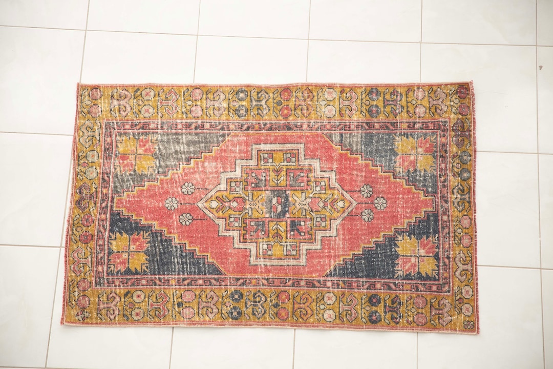 Handmade Wool Rug, Accent Turkish Rug, Nomadic Rug, Bathroom Rug, 3.2x5.1 Ft, Vintage Oushak Rug