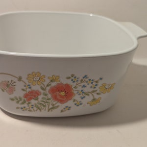 Vintage 3 Quart Corningware Wildflowers Casserole Dish Pan