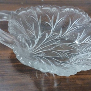 Vintage Indiana Glass Cabbage Leaf Pebble Dish