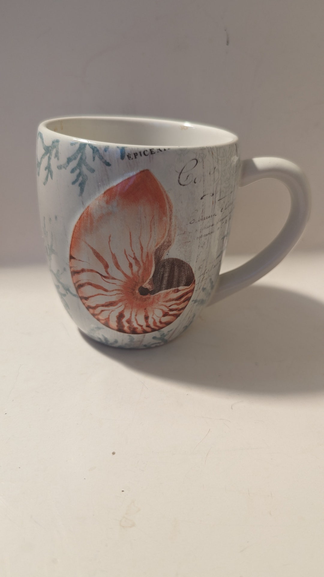 Tasse à bec Neil - Splash dots / Sea shell