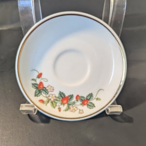 1978 Avon 22k Gold Trim Strawberry Saucer