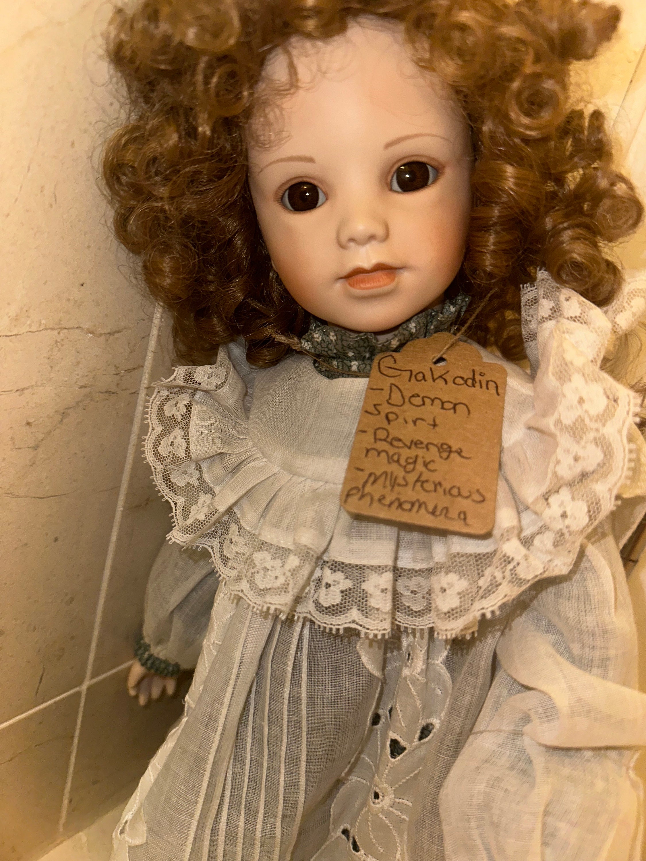 Gakodin, la bambola posseduta dal demonio infestata