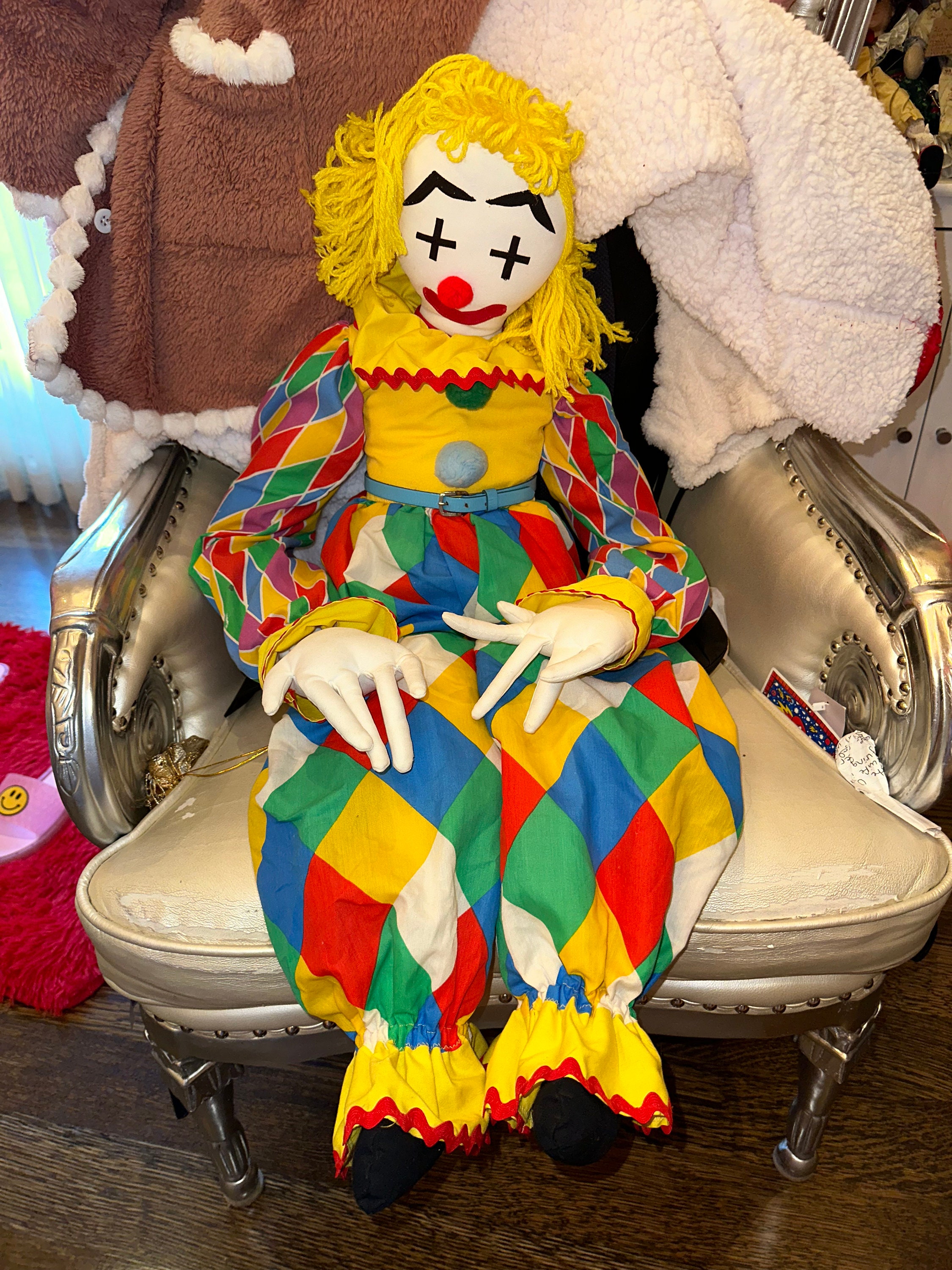 Ted the cheap haunted clown doll