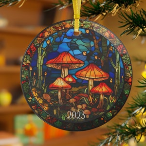 Faux Stained Glass Mushroom Ornament: Retro Nature Decor