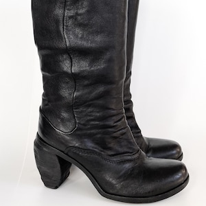 Botas vintage Marsell, botas de couro pretas, salto grosso de madeira, tamanho 39, botas de vanguarda