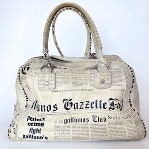バッグ John Galliao Archive Newspaper Bag John Galliao Archive Newspaper Bag - メルカリ