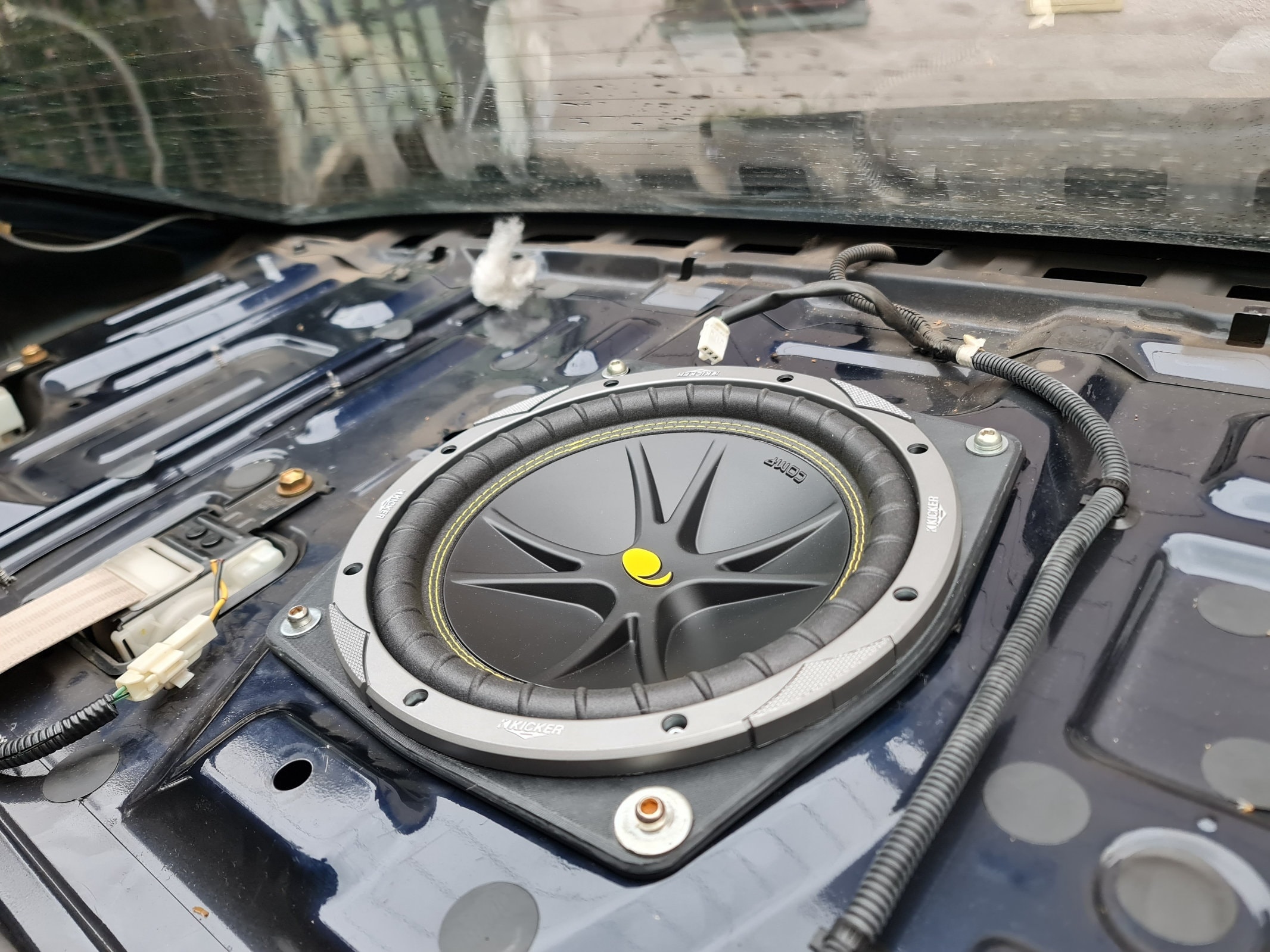 GS300 mk2 97-05 10" subwoofer adapter.